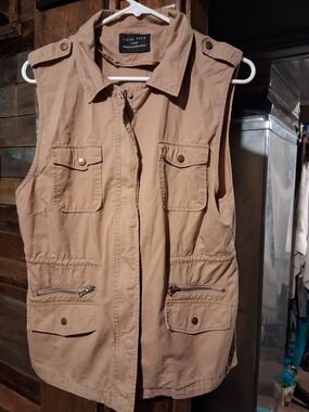 Love Tree Khaki Sleeveless Utility Vest